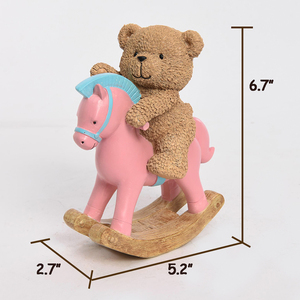 Ours moderne de style design mignon en résine avec statue de cheval à bascule pour la décoration de table de salon - Product Image 6
