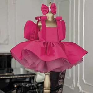 Vestido Corto de Princesa con Lazo de Mariposa Grande y Pedrería para Niñas, Color Rojo Rosa, para Actuaciones de Piano, Fiestas Nocturnas y Pasarela - Product Image 1