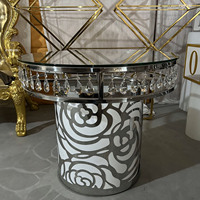 Table de gâteau en cristal d'acier inoxydable de modèle de Rose de vente directe d'usine pour la décoration de noce