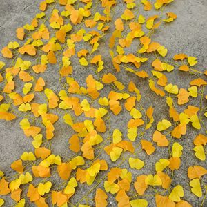 Fuyun Taobao Supermarket - Ramas de Ginkgo Artificiales Simuladas, Enredaderas Decorativas de Plástico, Ramo de Flores Decorativas de 10 cm o Menos - Product Image 1