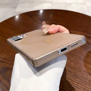 เคสโทรศัพท์แบบแม่เหล็กบางเฉียบใส <span class=keywords><strong>ราคา</strong></span>โรงงาน สำหรับ <span class=keywords><strong>vivo</strong></span> S20 Pro S18 S17 X100 X90 <span class=keywords><strong>X80</strong></span> Pro ฝาหลังแบบด้าน รองรับการชาร์จไร้สาย - Product Image 5