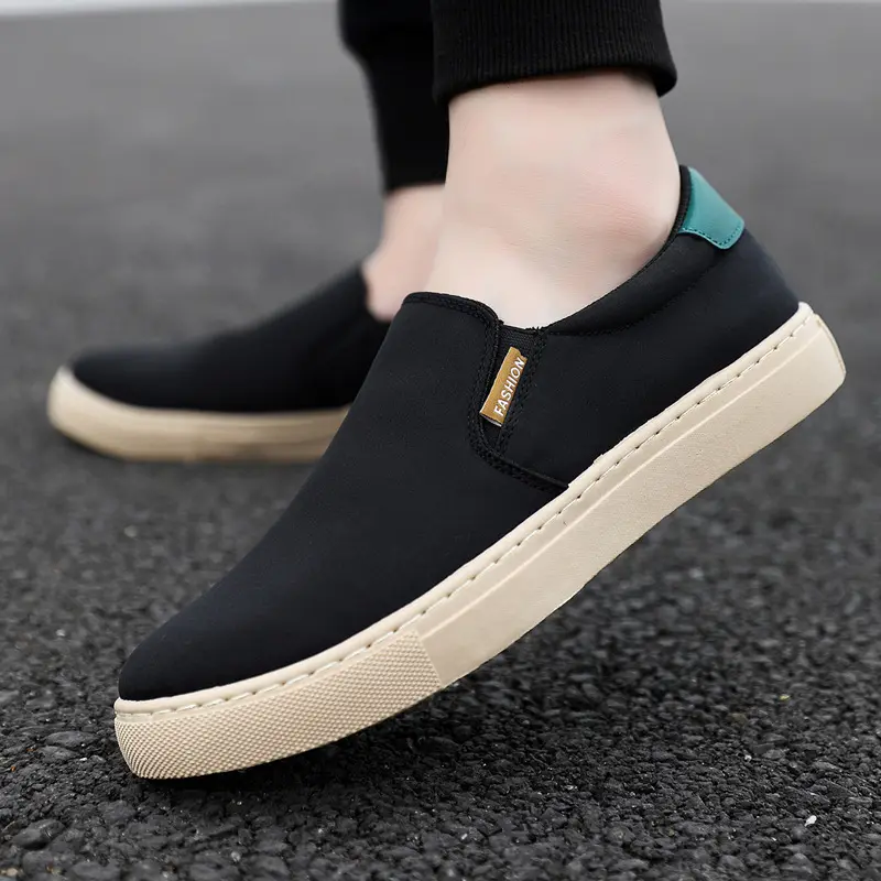 Spring Summer New Model Plus Size Men's Ice Silk Men's Cloth Canvas Shoes Lazy Slip-on Casual Board Shoes 2141