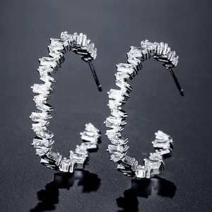 Pendientes de circonita cúbica de una hilera RAKOL EP2527 CC plateados - Product Image 1