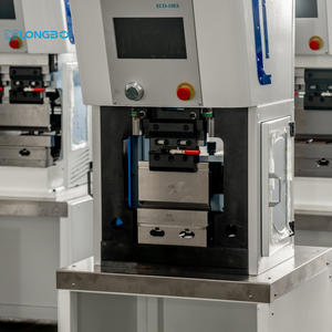 ماكينة ثني كهربائية صغيرة بالكامل من لونج بو CNC بقدرة 3 طن و200 مم - Product Image 2