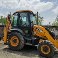 Chargeuse-pelleteuse JCB 3CX d'occasion, moteur, pompe, boîte de vitesses, haute performance, modèle 2023, puissance 84 kW, capacité 5 tonnes