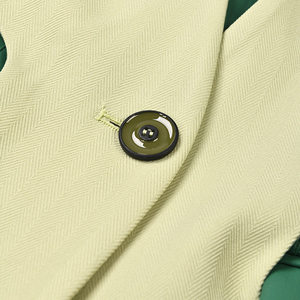 Chaqueta Casual Larga de Primavera para Mujer, Color Beige y Verde, con Parches de PU, Detalle de Cuero en Contraste y Corte en la Cintura - Product Image 4