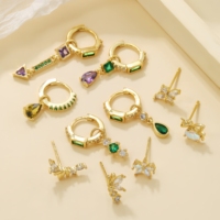 ZUOLA Chic - Juego de 10 Pendientes de Aro con Circonitas Verdes, Chapados en Oro Real de 18K, Lujosos y Apilables, para Mujeres y Niñas