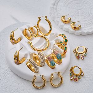 Boucles d'oreilles fantaisie pour femmes, forme en C, bijoux imperméables, acier inoxydable, strass, zircone, boucles d'oreilles à clip, huggies - Product Image 1