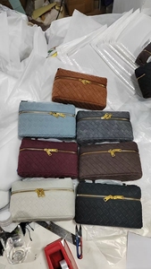 กระเป๋าถือสะพายข้างทรงกล่องข้าวกลางวัน <span class=keywords><strong>หนัง</strong></span>กลับ งานถัก สำหรับผู้หญิง แฟชั่นลำลอง กระเป๋าถือขนาดเล็ก กระเป๋าคลัทช์ - Product Image 4