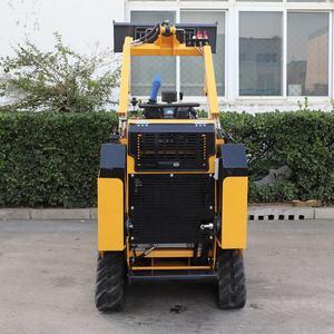Chinese Online Markten Mini Sikd Loader Vooraan Yf25 Stand Op Diesel Mini <span class=keywords><strong>Skid</strong></span> Stuurlader Voor Landschap En Boomverzorging - Product Image 4