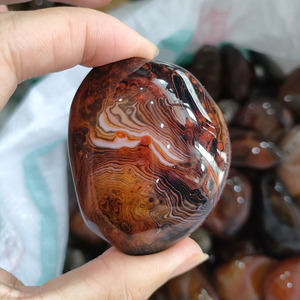 Agata cade all'ingrosso pietra di agata di onice nero naturale lucidatura pietra burattata di onice nero - Product Image 6