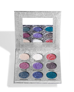Paleta de sombras de ojos de 9 colores de la serie Shimmer de MLM Cosmetics con tonos perlados que cambian de color para un maquillaje de ojos radiante. - Product Image 3