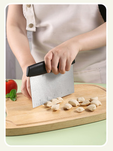 Grattoir/hachoir multifonction en acier inoxydable avec poignée ergonomique - Product Image 4