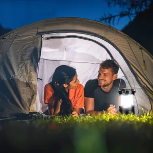 Lámpara LED Super brillante para acampar, lámpara portátil con mango emergente para supervivencia