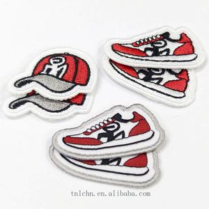 Patchs brodés personnalisés avec logo sur mesure, patchs en gros, patchs à coudre, patchs brodés personnalisés par un designer - Product Image 2