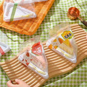 Estilo japonés Triangular Mille-feuille Mousse Cake Box Strawberry Season <span class=keywords><strong>mango</strong></span> Caja <span class=keywords><strong>de</strong></span> corte <span class=keywords><strong>de</strong></span> pastel <span class=keywords><strong>de</strong></span> 6/8 pulgadas PET Panadería Envasado <span class=keywords><strong>de</strong></span> alimentos - Product Image 4