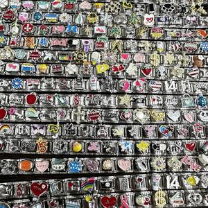All'ingrosso Charms di miscelazione colore casuale italia, accessori per moduli casuali in acciaio inox 304, 9mm bracciale <span class=keywords><strong>Charm</strong></span> italiano - Product Image 2