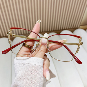 <b>Metal</b> <b>Frame</b> Eyeglasses Full Framework Photochromic Blue Light Blocking Women's Fashion Glasses 9038 - Product Image 2