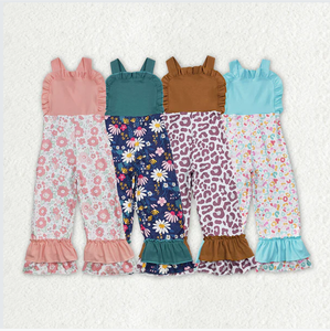 Conjunto de mono de pierna ancha con estampado floral de leopardo para hermanas, de la boutique Best Sister - Product Image 1