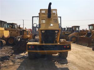 Oferta Especial: Cargadora Frontal Komatsu WA300 Usada, Motor CAT, Carga Nominal de 15 Toneladas, Potencia de 92KW, Alta Eficiencia, Bajo Consumo de Combustible, 2500 Horas - Product Image 5