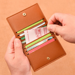 Porta Carte Sottile in PVC Pronto <span class=keywords><strong>per</strong></span> la Spedizione, Portafoglio Minimalista <span class=keywords><strong>per</strong></span> Uso Quotidiano, Stampa Logo Personalizzata <span class=keywords><strong>per</strong></span> Ufficio, Vendita al Dettaglio, Campione OEM - Product Image 1