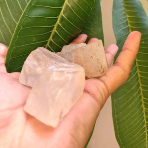 Pierres brutes de calcite rose naturelle en gros, pierres précieuses brutes pour la décoration intérieure et la fabrication de bijoux - Product Image 3