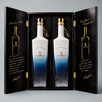 Bouteilles de vin de bonne qualité 750 ml en verre carré dégradé blanc-bleu, bouteilles en verre 500 ml 700 ml, vente directe d'usine, bouteille à spiritueux