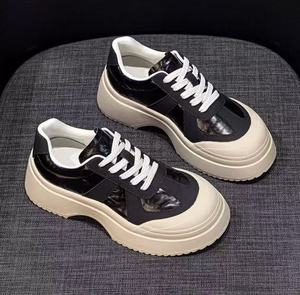 <span class=keywords><strong>Scarpe</strong></span> di Marca Usate di Famosi Produttori a <span class=keywords><strong>Prezzi</strong></span> Convenienti, Sneaker e <span class=keywords><strong>Scarpe</strong></span> Sportive di Seconda Mano - Product Image 3
