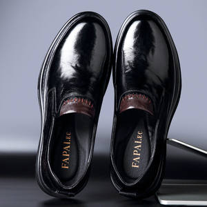 รองเท้าหนังแบบสวมสไตล์ใหม่ - รองเท้าโลฟเฟอร์แบบชิ้นเดียวระดับไฮเอนด์ ทำจากหนังแกะคุณภาพสูง น้ำหนักเบา ระบายอากาศได้ดี เหมาะสำหรับฤดูใบไม้ร่วง สวมใส่สบายๆ สำหรับผู้ชาย - Product Image 6