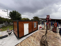 Kit d'installation de maison préfabriquée en conteneur à plancher en oxyde de magnésium pour projets de camping panoramique, de parcs de maisons mobiles et de stations de glamping