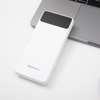 Coffret Cadeau d'Affaires : Tasse Isotherme à Affichage Numérique, Batterie Externe avec Câble de Données – Personnalisation Haut de Gamme pour Entreprises, Vente en Gros avec LOGO