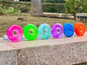 Roues de patins à roulettes en PU à rebond élevé OEM, tailles 68-80MM, couleurs et logo personnalisables pour enfants/adultes, usage extérieur/intérieur, artistique - Product Image 3