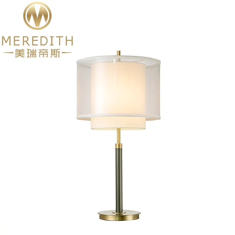 메레디스 사무실 테이블 램프 침실 침대 옆 탁자 램프 럭셔리 모던 스타일 디자인 테이블 램프