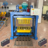 Machine de fabrication de briques 4-40 abordable avec levage automatique, longue durée de vie, machine de moulage de blocs en continu