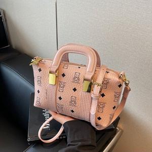 Sac fourre-tout unisexe de luxe de créateur, grande capacité, en cuir véritable, imperméable, avec fermeture éclair, souple, léger, brodé - Product Image 2