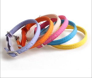 <span class=keywords><strong>Collar</strong></span> de Seguridad Elástico con Campana para Perros y Gatos, de Cuero PU Sólido Multicolor, Diseño de Dibujos Animados, Elegante, Venta al Por Mayor - Product Image 1
