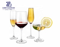 Grand verre à vin coloré de 330 ml avec pied rouge et noir pour la remise des diplômes, le vin, le thé glacé, la limonade ou la sangria