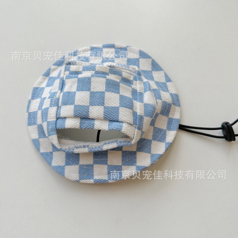 Blue and white chessboard
