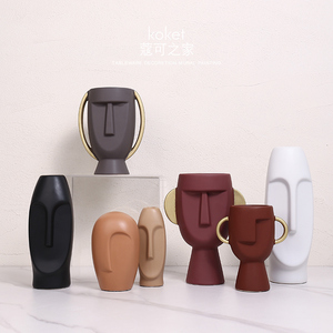 <span class=keywords><strong>Vase</strong></span> <span class=keywords><strong>en</strong></span> céramique <span class=keywords><strong>en</strong></span> gros, fleurs séchées, salon, décoration d'intérieur simple et créative, arrangement floral, <span class=keywords><strong>vase</strong></span> <span class=keywords><strong>en</strong></span> céramique <span class=keywords><strong>en</strong></span> <span class=keywords><strong>forme</strong></span> <span class=keywords><strong>de</strong></span> <span class=keywords><strong>visage</strong></span> - Product Image 1