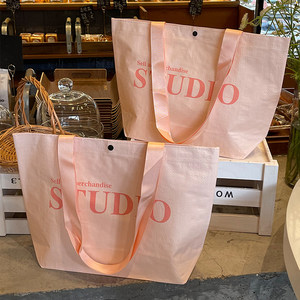 Sac à main tissé imperméable à bandoulière grande capacité pour femme, sac fourre-tout tissé imprimé avec logo, sac de courses tissé pour le voyage - Product Image 6