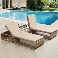 Chaise longue d'extérieur en rotin, imperméable, résistante au soleil, inclinable, pour piscine, plage, meubles de loisirs pour villa, cour, jardin