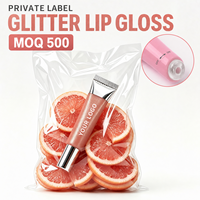 Baume à lèvres transparent scintillant effet gloss, enrichi en peptides, végétalien, en tubes souples avec applicateur en silicone – Marque privée