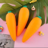 Jouets à presser géants en forme de carotte, remplis de farine, simulation de légumes, jouets anti-stress en TPR, jouets de décompression pour enfants, vente en gros