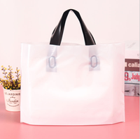 Sacs d'emballage en plastique PE, sacs pour vêtements, Logo personnalisé, sac de Shopping pliable, avec poignée, vente en gros, 100 unités
