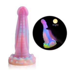 Consolador de silicona líquida de dragón masturbador que brilla en la oscuridad - Product Image 6