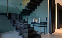 Escalier en colimaçon moderne en bois massif, sans rampe, durable, écologique, design personnalisable pour hall d'appartement/villa intérieur