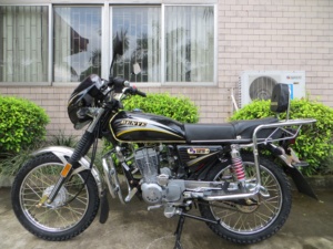 Moto classique chinoise 125cc/150cc à prix abordable, modèle de luxe CG125 - Product Image 4