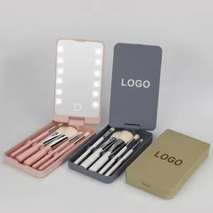 Mini ensemble de pinceaux de maquillage de luxe interrupteur tactile à 360 degrés Logo personnalisé fonds de teint ombre à paupières de haute qualité pour maquillage de fille portable - Product Image 1