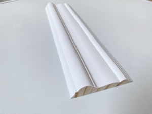 Plinthe de sol à jointures collées, apprêtée, fabriquée au Vietnam - Product Image 2