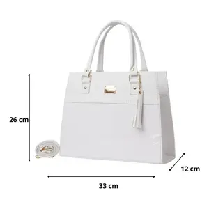 Sac fourre-tout en cuir blanc pour femme Fana Maura, taille moyenne, style simple à porter en bandoulière avec décoration en pompon - Product Image 3